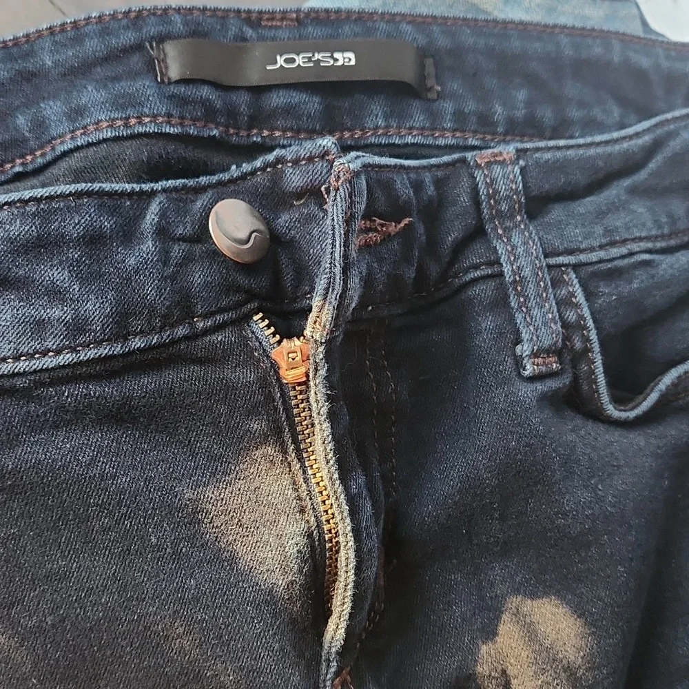 Joe's Slim Fit Mini Boot Cut Jean - Size 28 - Picture 10 of 10